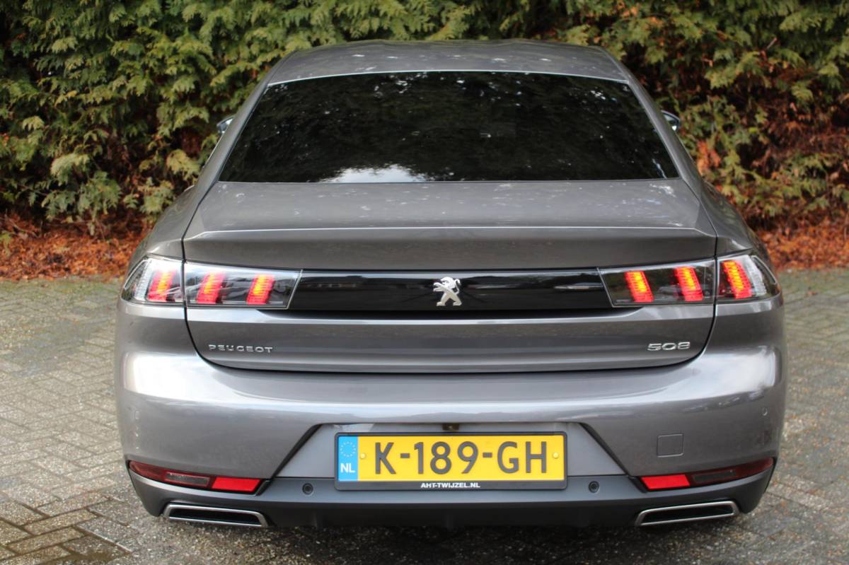 Peugeot 508 Peugeot 508 1.2 PureTech Allure Pack 131PK | Parkeercamera | Carplay | Climate Control | LMV | NAVI