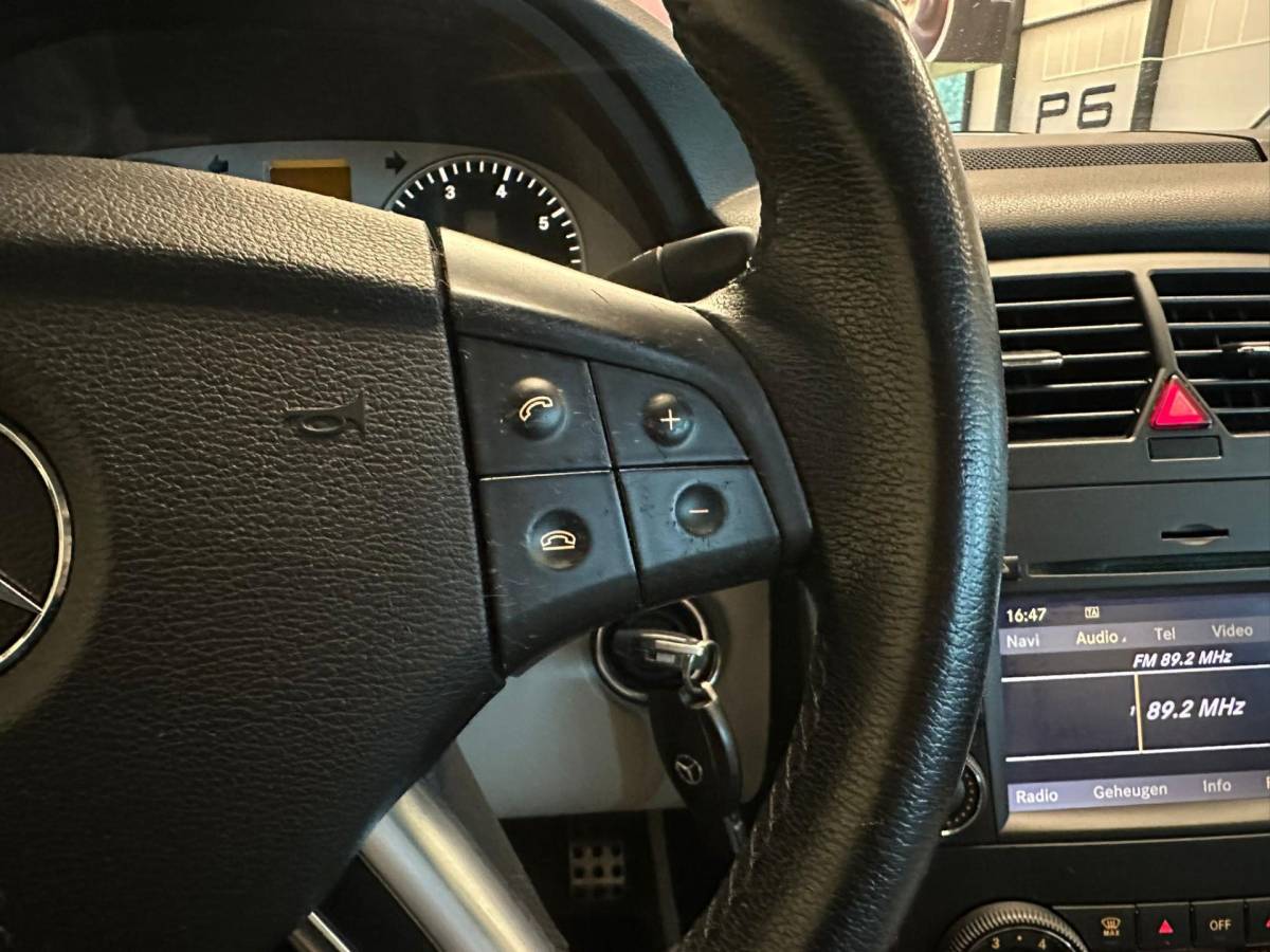 Mercedes-Benz B-Klasse Mercedes-Benz B-klasse 180 BUSINESSCLASS|LEDEREN BEKLEDING|CLIMA AIRCO|TREKHAAK|ISOFIX|CRUISE CONTROL|NAVIGATIE|LM-VELG|nweAPK+OH!