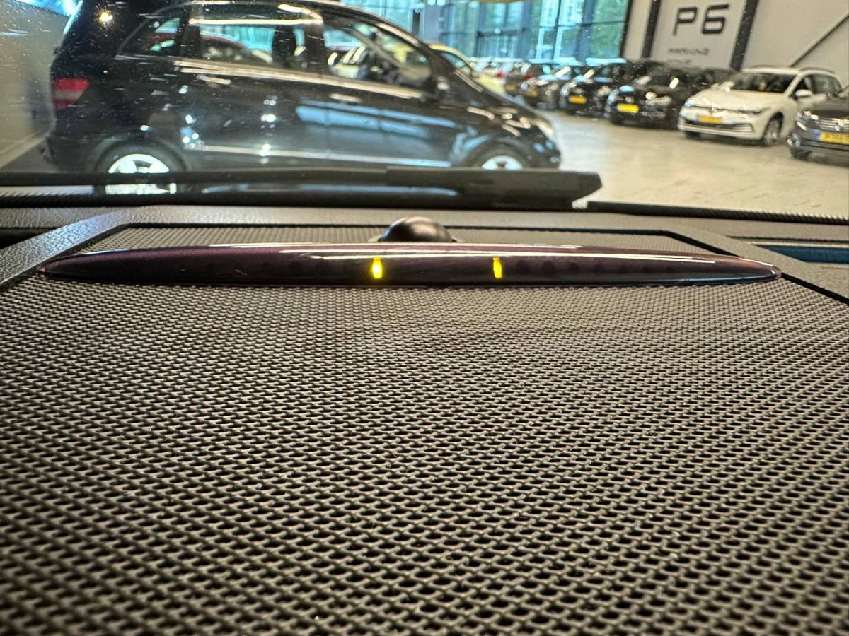 Mercedes-Benz B-Klasse Mercedes-Benz B-klasse 180 BUSINESSCLASS|LEDEREN BEKLEDING|CLIMA AIRCO|TREKHAAK|ISOFIX|CRUISE CONTROL|NAVIGATIE|LM-VELG|nweAPK+OH!