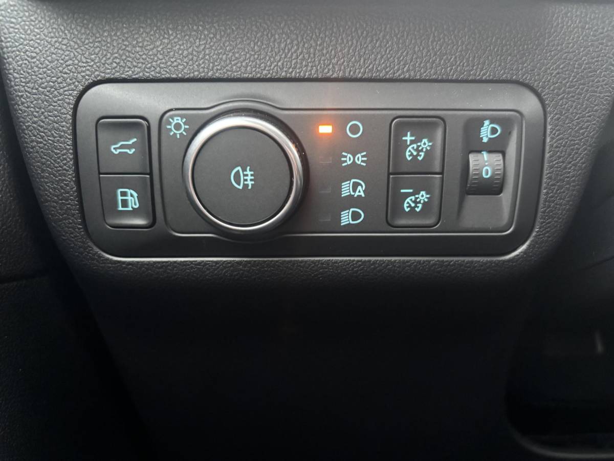Ford Kuga Ford Kuga 2.5 PHEV ST-Line X | 243pk | Winter Pack | AGR stoelen | Adaptive cruise | 360 graden camera | Elektrische Achterklep | 2.100kg Trekgewicht