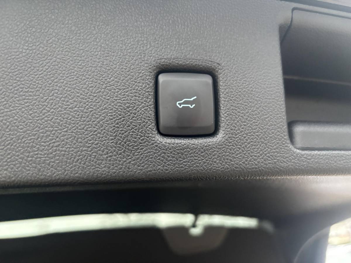 Ford Kuga Ford Kuga 2.5 PHEV ST-Line X | 243pk | Winter Pack | AGR stoelen | Adaptive cruise | 360 graden camera | Elektrische Achterklep | 2.100kg Trekgewicht