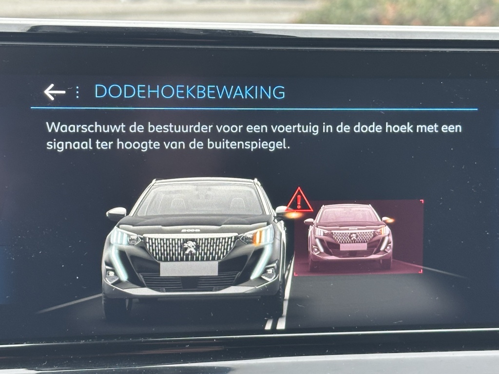 Peugeot 2008 Peugeot 2008 1.2 GT | Nieuwe distributieriem | Camera | CarPlay |