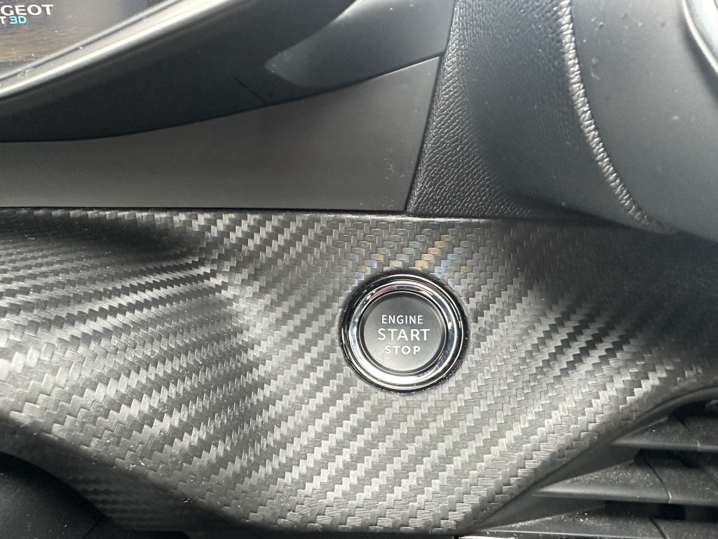 Peugeot 2008 Peugeot 2008 1.2 GT | Nieuwe distributieriem | Camera | CarPlay |