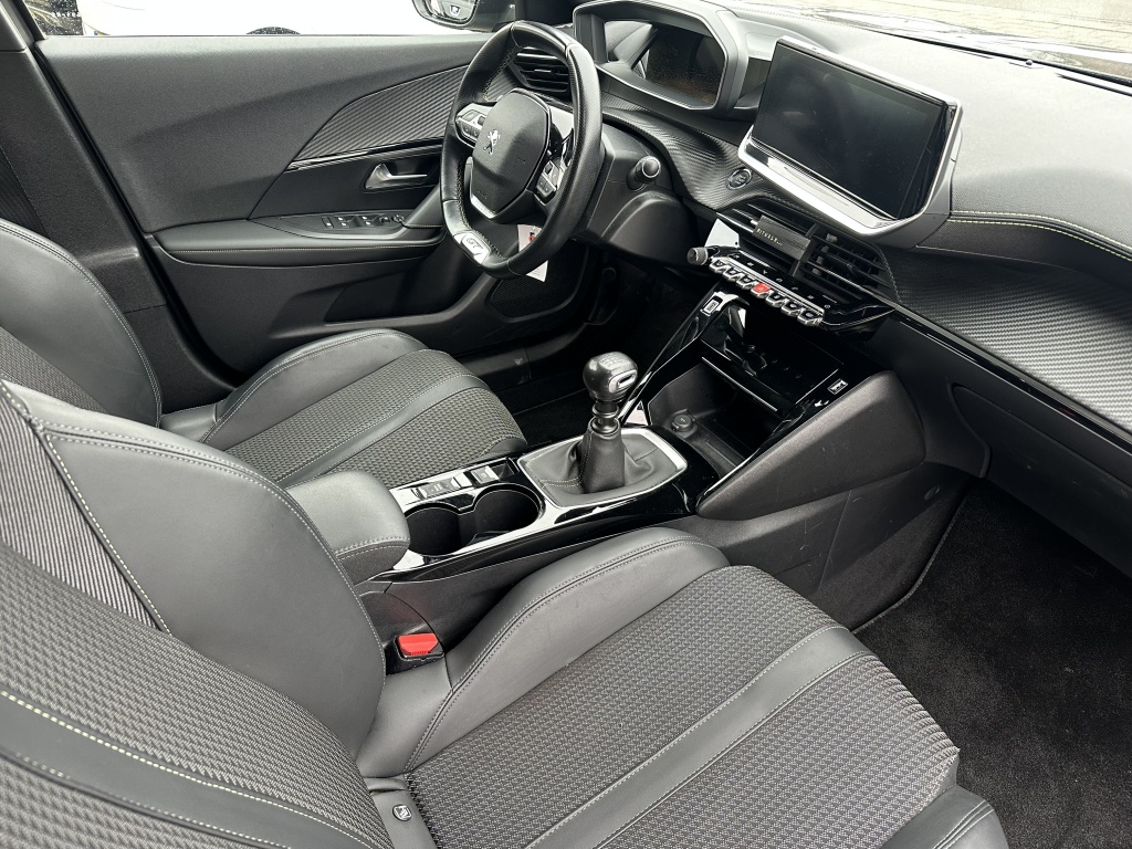 Peugeot 2008 Peugeot 2008 1.2 GT | Nieuwe distributieriem | Camera | CarPlay |