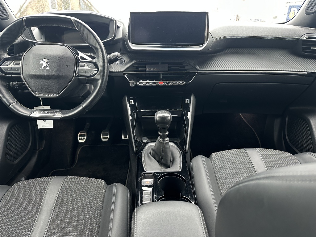 Peugeot 2008 Peugeot 2008 1.2 GT | Nieuwe distributieriem | Camera | CarPlay |
