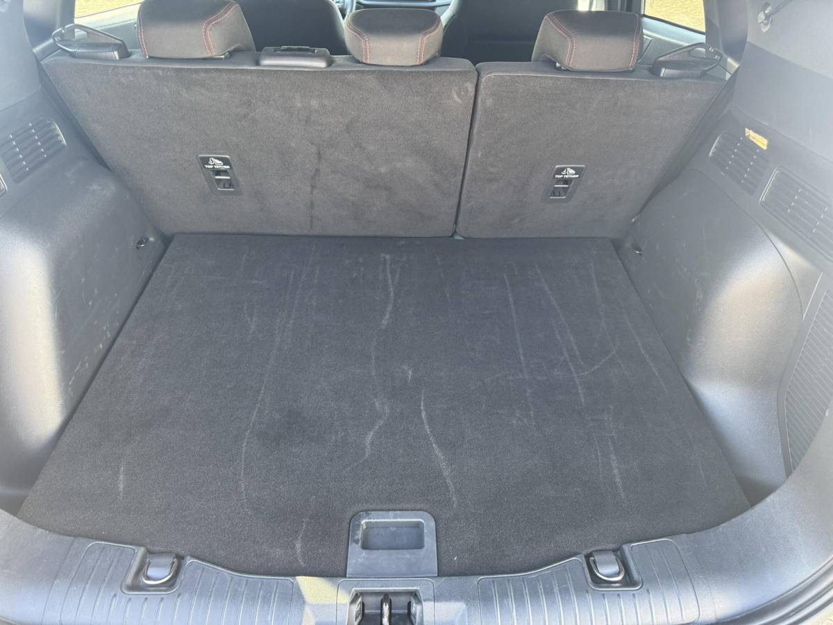 Ford Kuga Ford Kuga 2.5 FHEV ST-Line | SCI | 190pk | Winterpack | Achteruitrijcamera | SYNC 4 Navigatie | All Weatherbanden | Geen stekker nodig