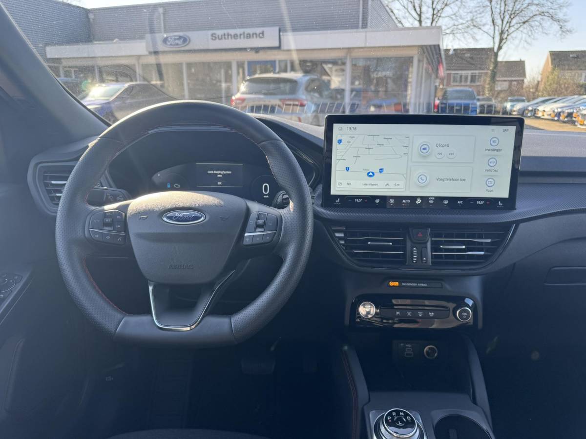 Ford Kuga Ford Kuga 2.5 FHEV ST-Line | SCI | 190pk | Winterpack | Achteruitrijcamera | SYNC 4 Navigatie | All Weatherbanden | Geen stekker nodig