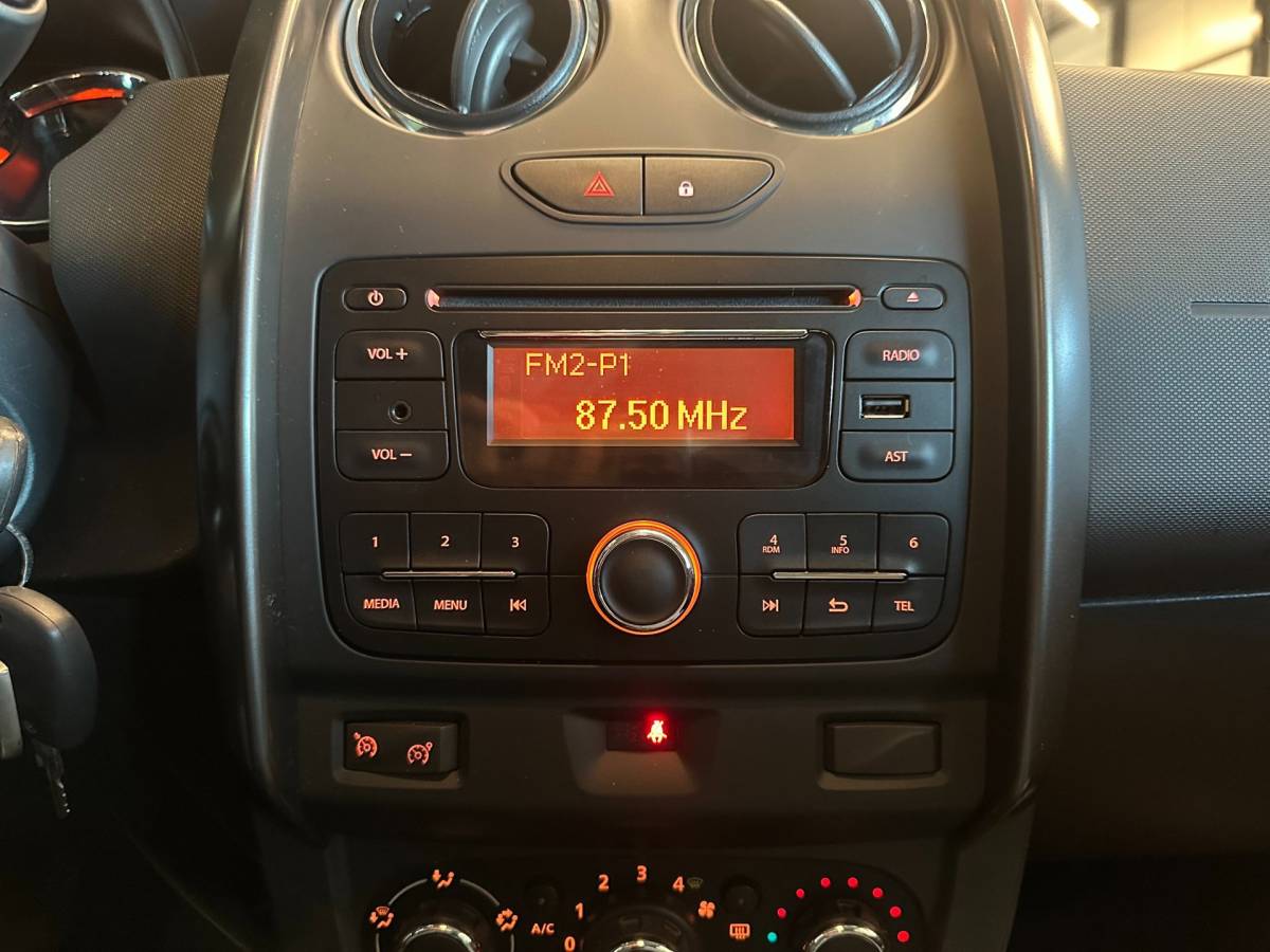 Dacia Duster Dacia Duster 1.2 TCe 4×2 Lauréate|AIRCO|CRUISE CONTROL|ISOFIX|HOGE ZIT+INSTAP|nieuwe APK+O.H.beurt|111.454 km NAP|ZEER NETTE STAAT