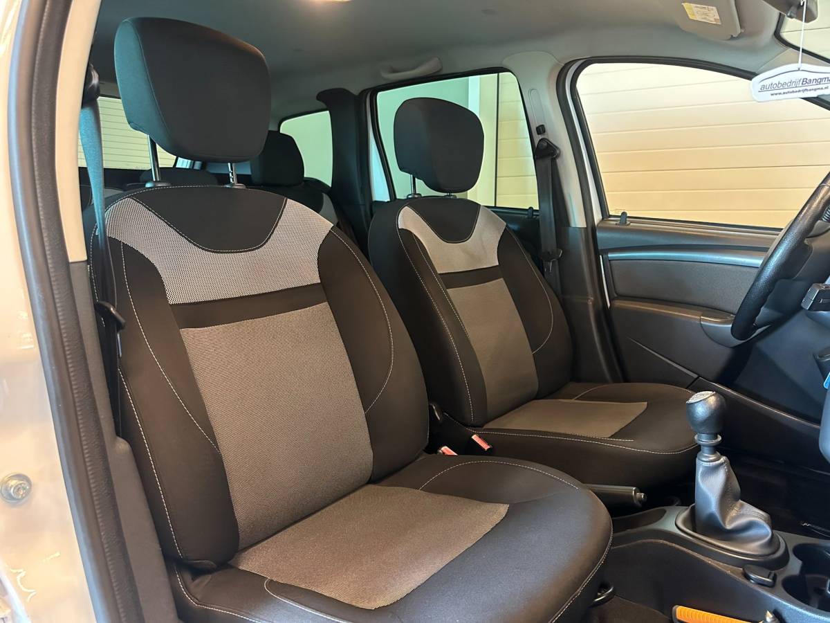 Dacia Duster Dacia Duster 1.2 TCe 4×2 Lauréate|AIRCO|CRUISE CONTROL|ISOFIX|HOGE ZIT+INSTAP|nieuwe APK+O.H.beurt|111.454 km NAP|ZEER NETTE STAAT