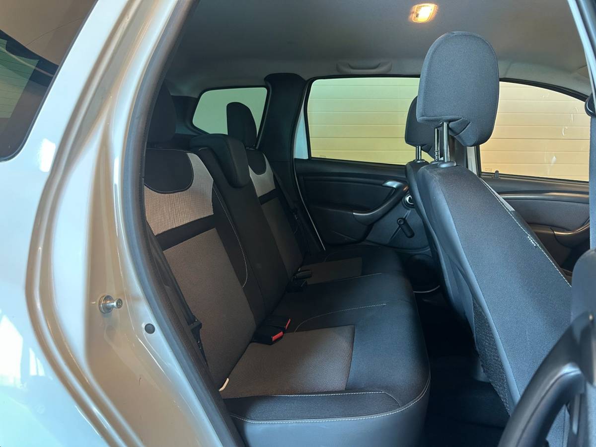 Dacia Duster Dacia Duster 1.2 TCe 4×2 Lauréate|AIRCO|CRUISE CONTROL|ISOFIX|HOGE ZIT+INSTAP|nieuwe APK+O.H.beurt|111.454 km NAP|ZEER NETTE STAAT