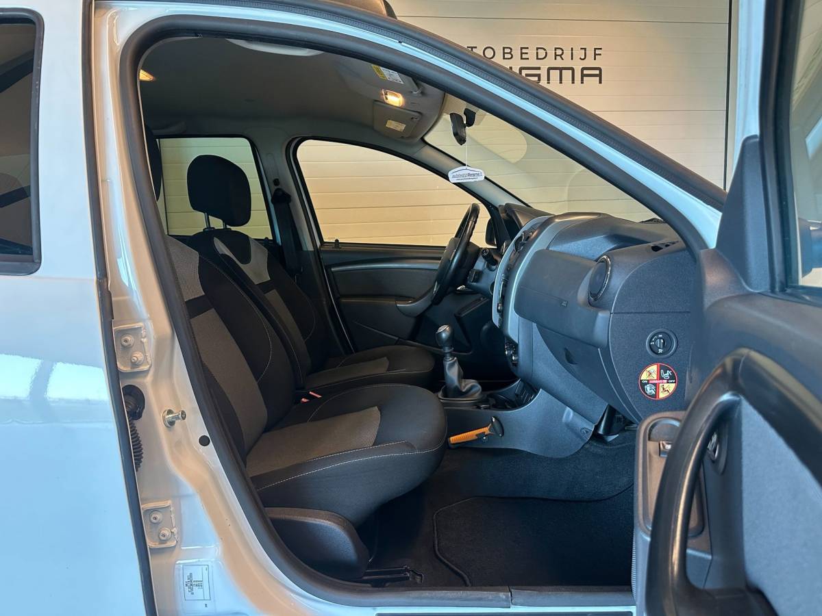 Dacia Duster Dacia Duster 1.2 TCe 4×2 Lauréate|AIRCO|CRUISE CONTROL|ISOFIX|HOGE ZIT+INSTAP|nieuwe APK+O.H.beurt|111.454 km NAP|ZEER NETTE STAAT
