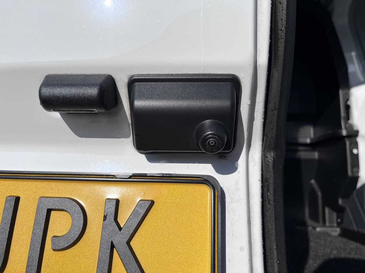 Ford Transit Custom Ford Transit Custom 300 2.0 TDCI L1H1 Limited DC 170pk Dubbele cabine