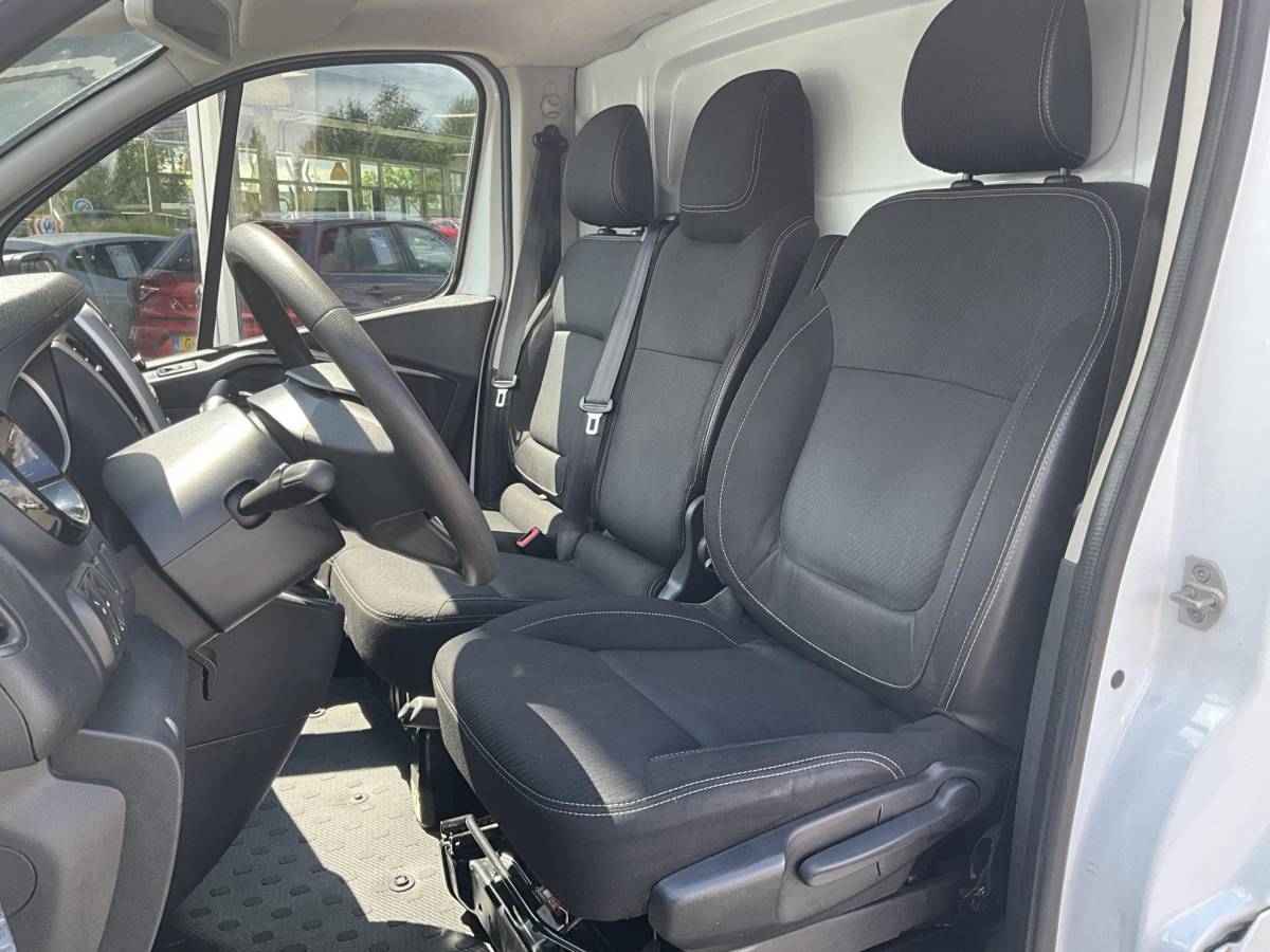 Renault Trafic Renault Trafic 2.0 dCi 145 T29 L2H1 Comfort