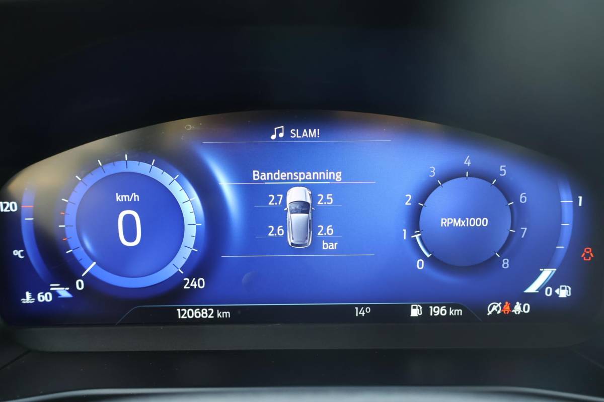 Ford Focus Ford Focus Wagon 1.0 Titanium X Business 1e Eigenaar | Volledig Onderh | NAP | BTW | AF Trekhaak | Camera | Elek Klep | Navi | Carplay | Cruise | Keyless | Full LED | Start/Stop | Hill-Hold | Bots | PDC