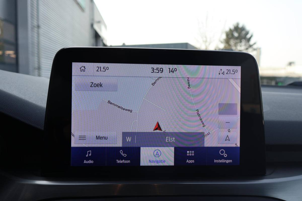 Ford Focus Ford Focus Wagon 1.0 Titanium X Business 1e Eigenaar | Volledig Onderh | NAP | BTW | AF Trekhaak | Camera | Elek Klep | Navi | Carplay | Cruise | Keyless | Full LED | Start/Stop | Hill-Hold | Bots | PDC