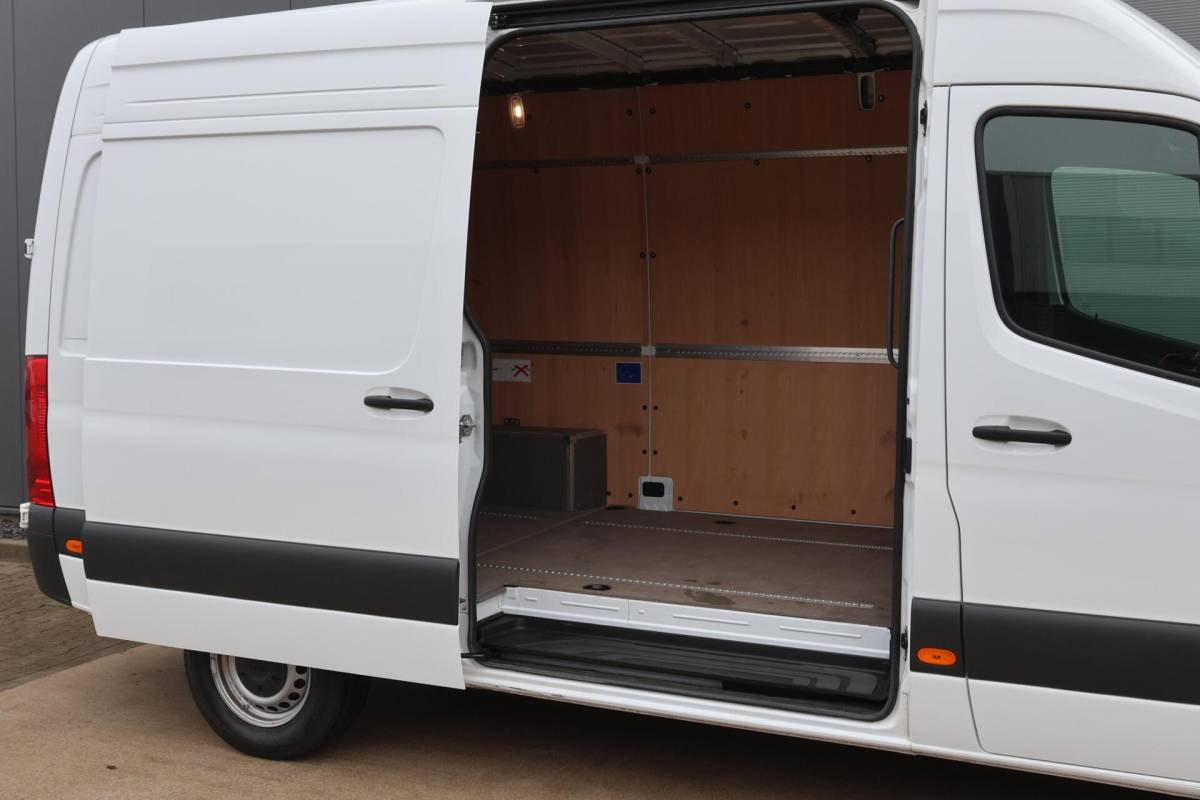 Mercedes-Benz Sprinter Mercedes Sprinter bestel 317 1.9 CDI L2 Pro