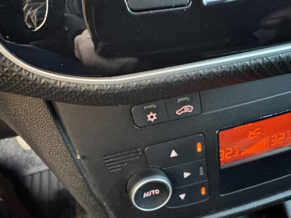 Fiat Punto Fiat Punto Evo 0.9 TwinAir Sempre 5 deurs onderh aanwezig