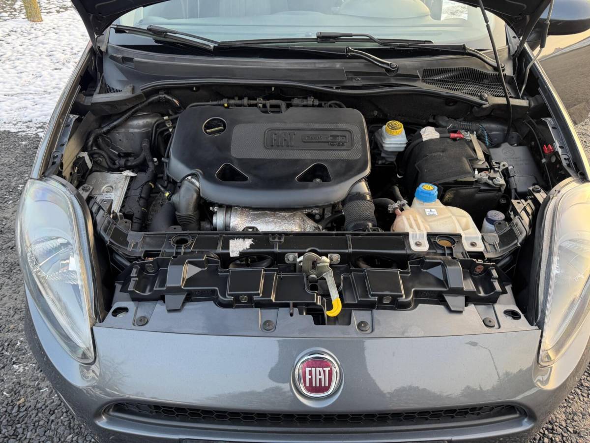 Fiat Punto Fiat Punto Evo 0.9 TwinAir Sempre 5 deurs onderh aanwezig