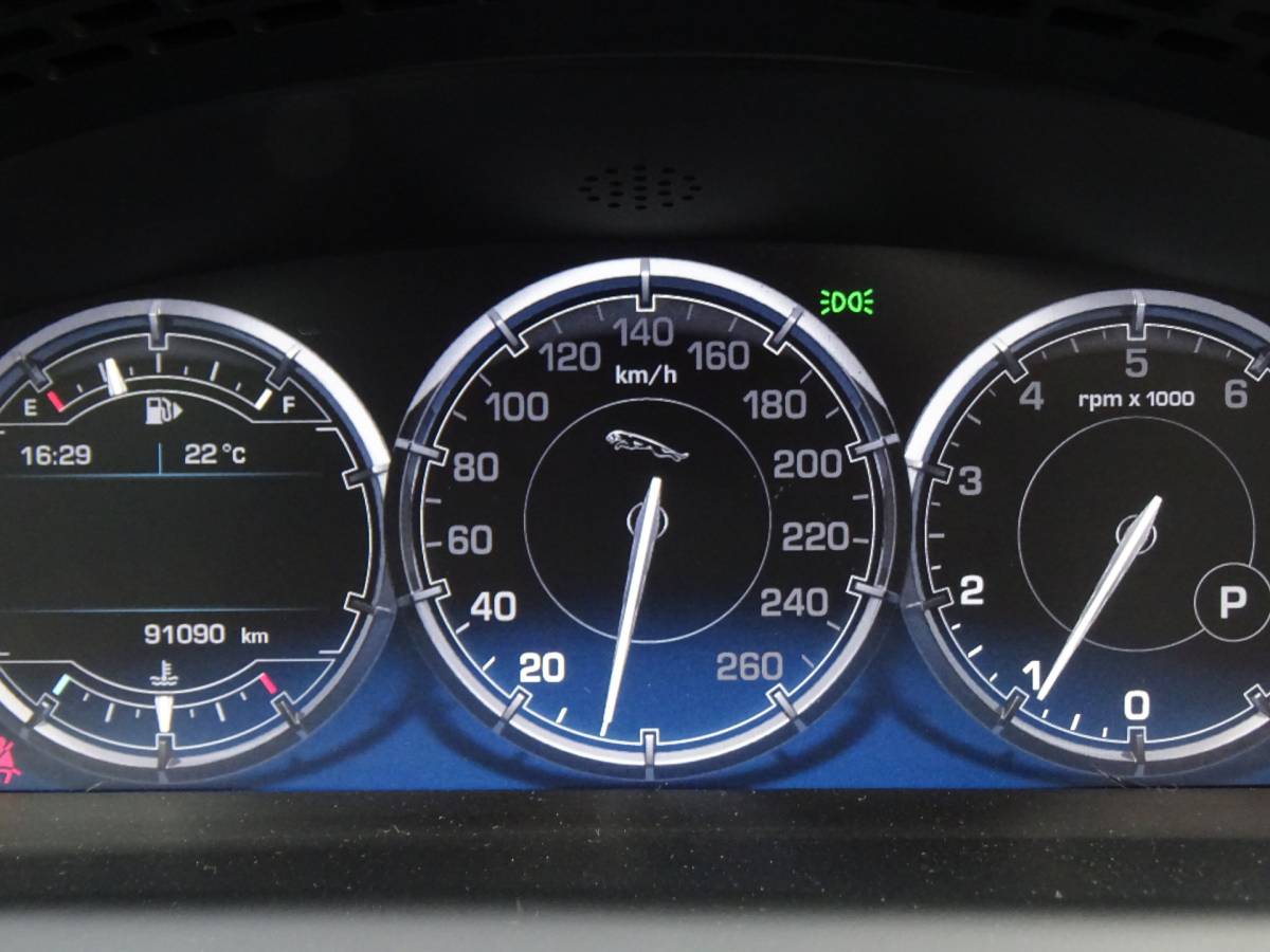 Jaguar XJ Jaguar XJ 2.0 Premium Luxury * MASSAGE * ZEER LUXE UITV. !!