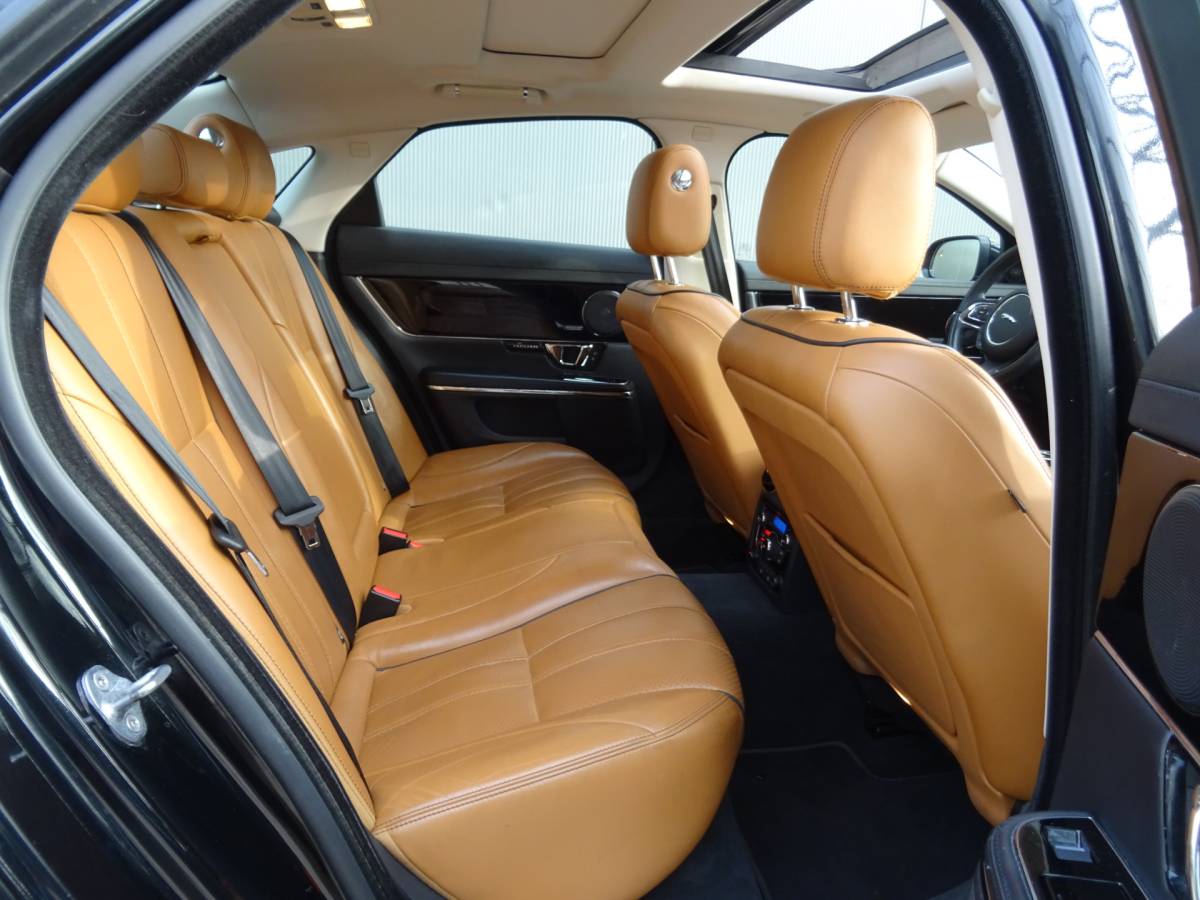 Jaguar XJ Jaguar XJ 2.0 Premium Luxury * MASSAGE * ZEER LUXE UITV. !!
