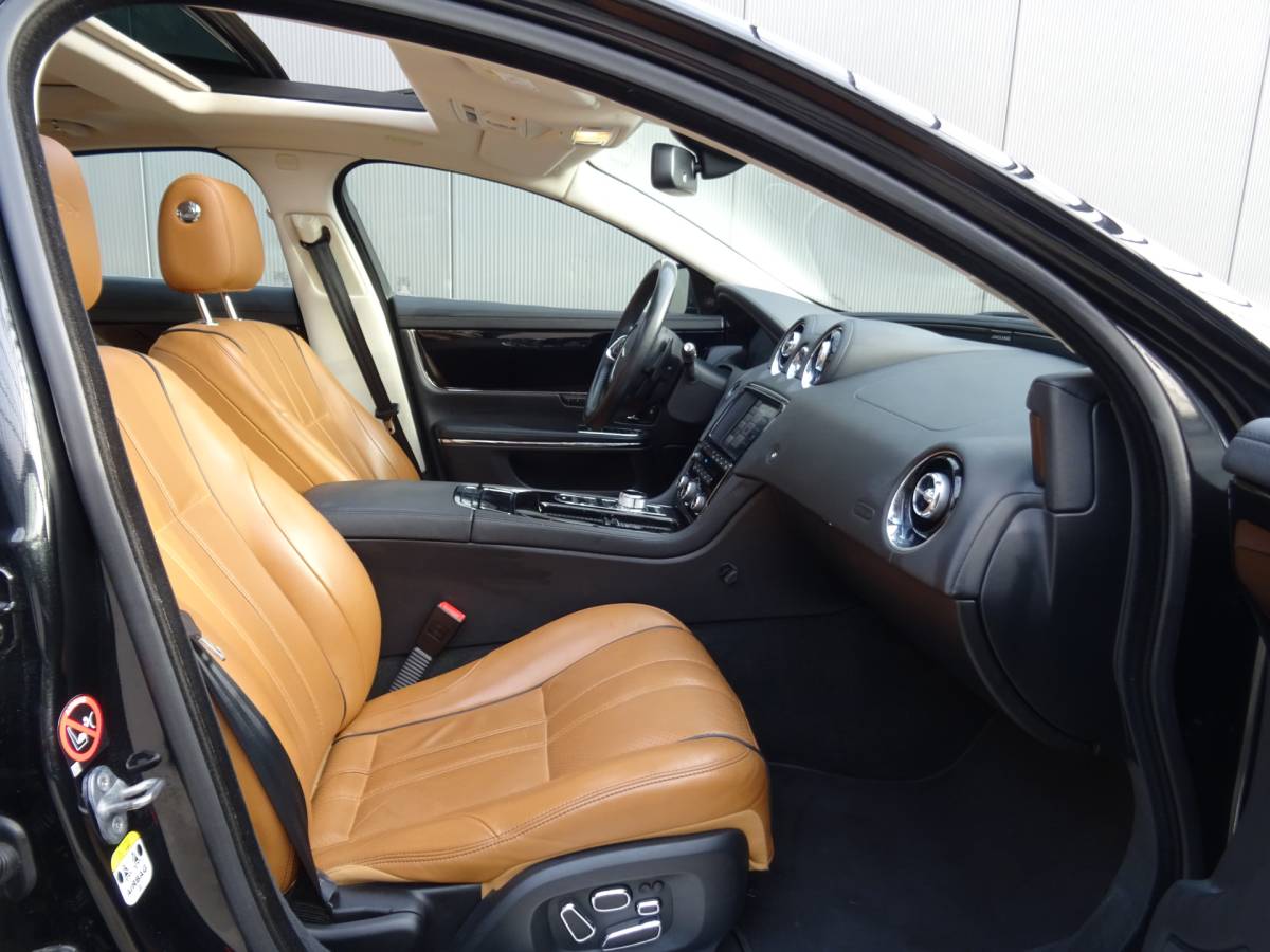 Jaguar XJ Jaguar XJ 2.0 Premium Luxury * MASSAGE * ZEER LUXE UITV. !!