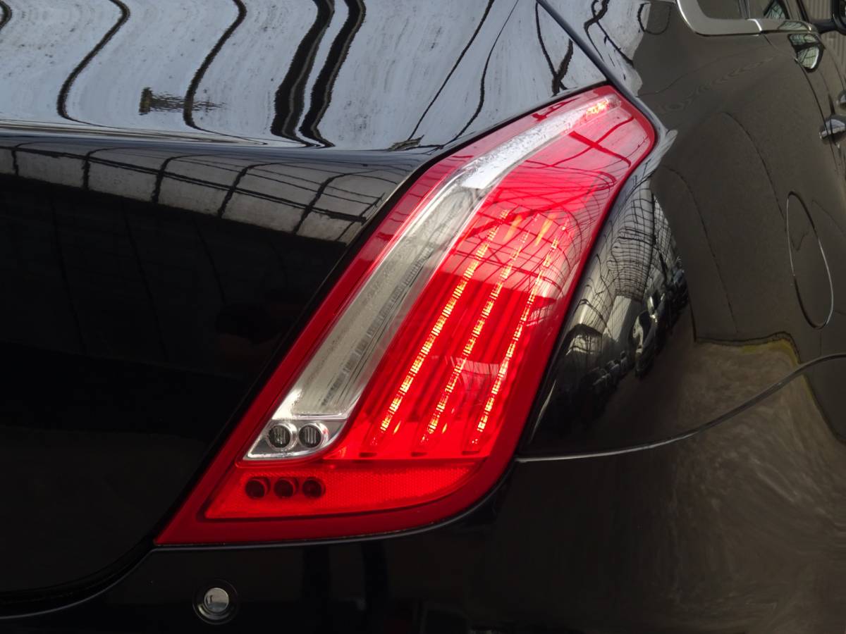 Jaguar XJ Jaguar XJ 2.0 Premium Luxury * MASSAGE * ZEER LUXE UITV. !!