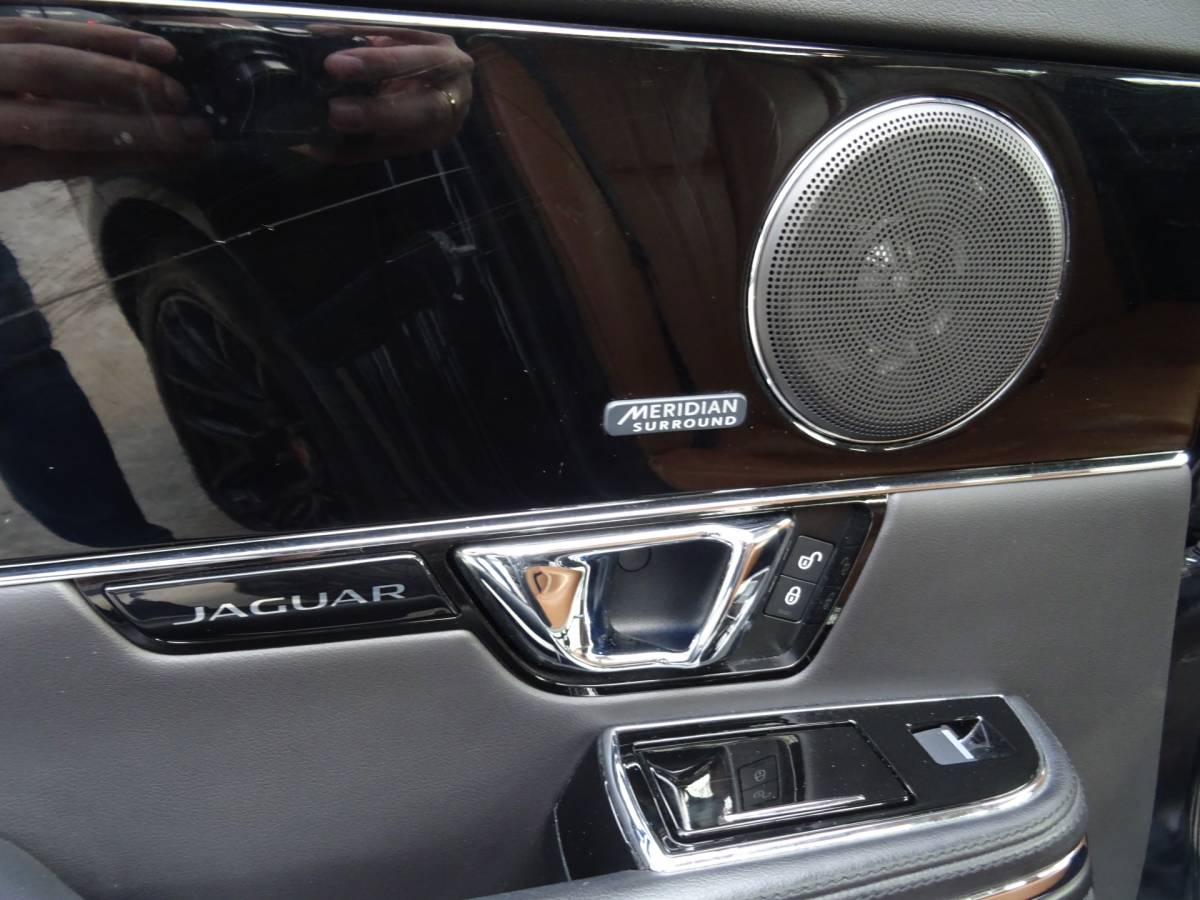 Jaguar XJ Jaguar XJ 2.0 Premium Luxury * MASSAGE * ZEER LUXE UITV. !!