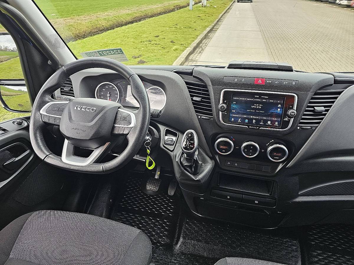 Iveco Daily IVECO DAILY 35S18 l2h2 3.0ltr automaat