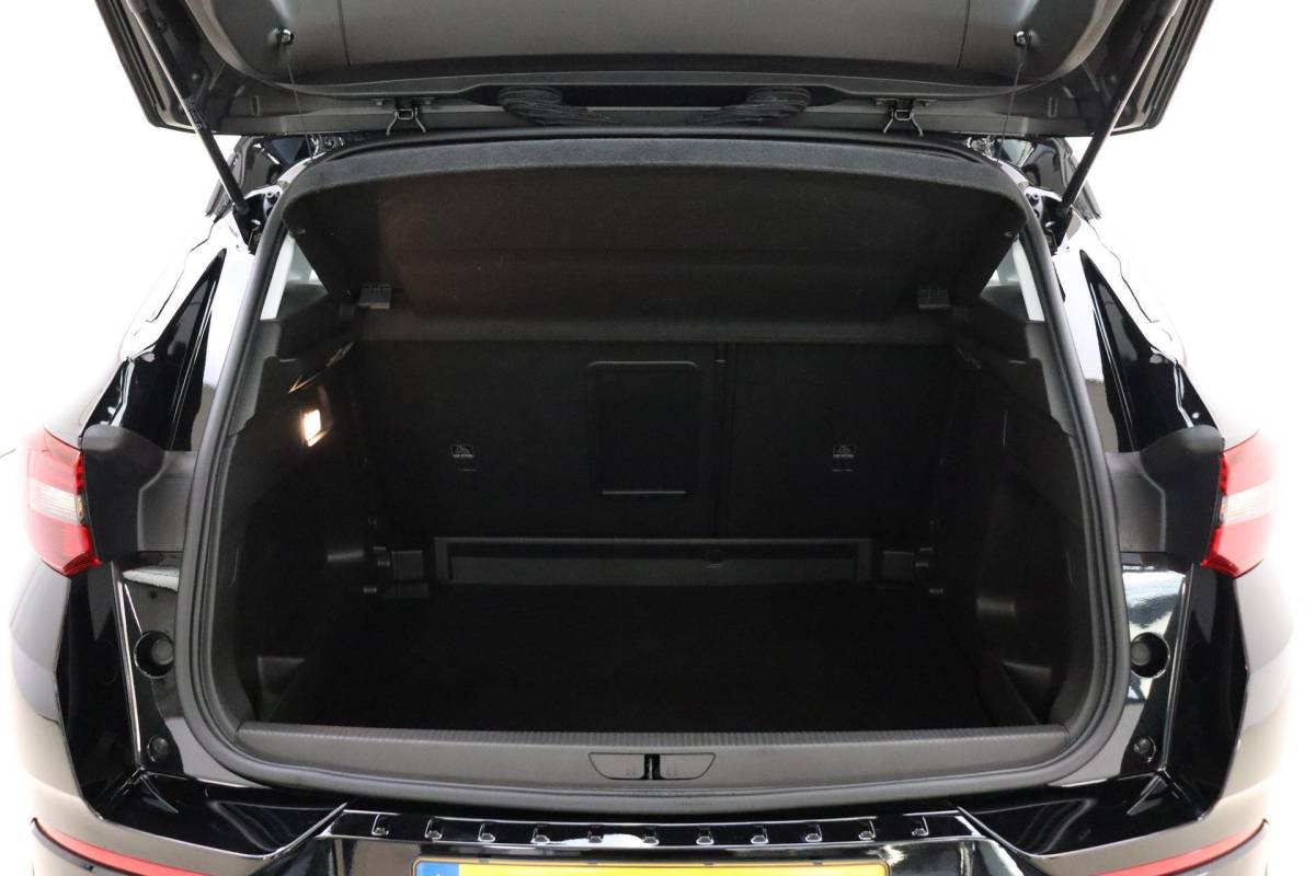Opel Grandland Opel Grandland 1.2 Turbo GS 130pk | Navigatie via APP | Climate Control | Stoel – Stuurverwarming | Parkeersensoren | Lichtmetalen Velgen | AGR Stoelen
