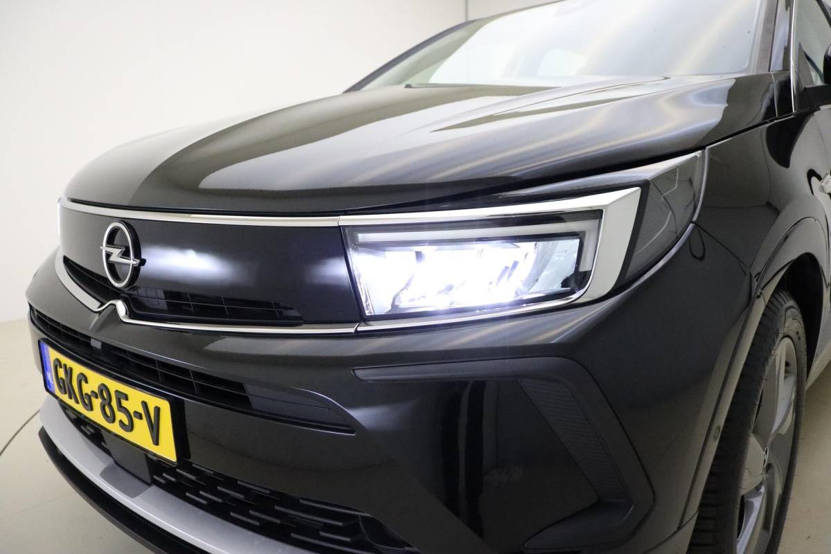Opel Grandland Opel Grandland 1.2 Turbo GS 130pk | Navigatie via APP | Climate Control | Stoel – Stuurverwarming | Parkeersensoren | Lichtmetalen Velgen | AGR Stoelen