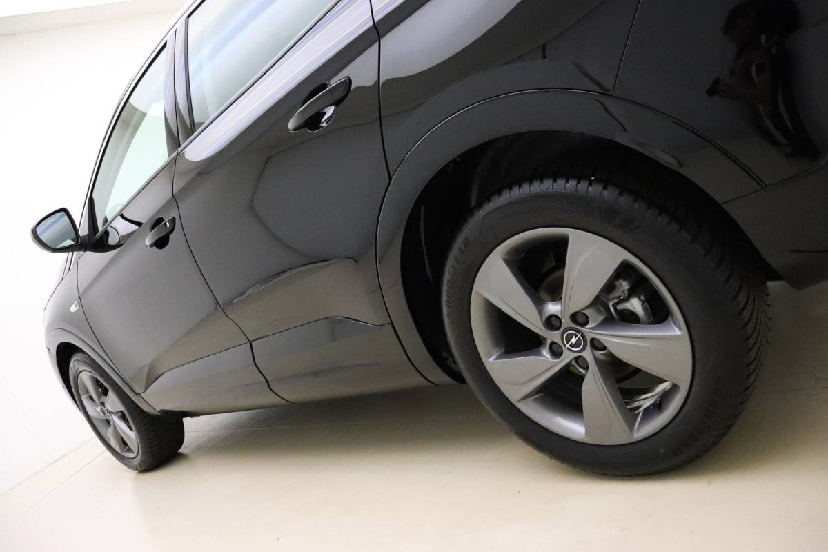 Opel Grandland Opel Grandland 1.2 Turbo GS 130pk | Navigatie via APP | Climate Control | Stoel – Stuurverwarming | Parkeersensoren | Lichtmetalen Velgen | AGR Stoelen