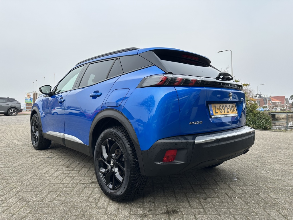 Peugeot 2008 Peugeot 2008 1.2 Allure | CarPlay | Cruise | Climate | All Season