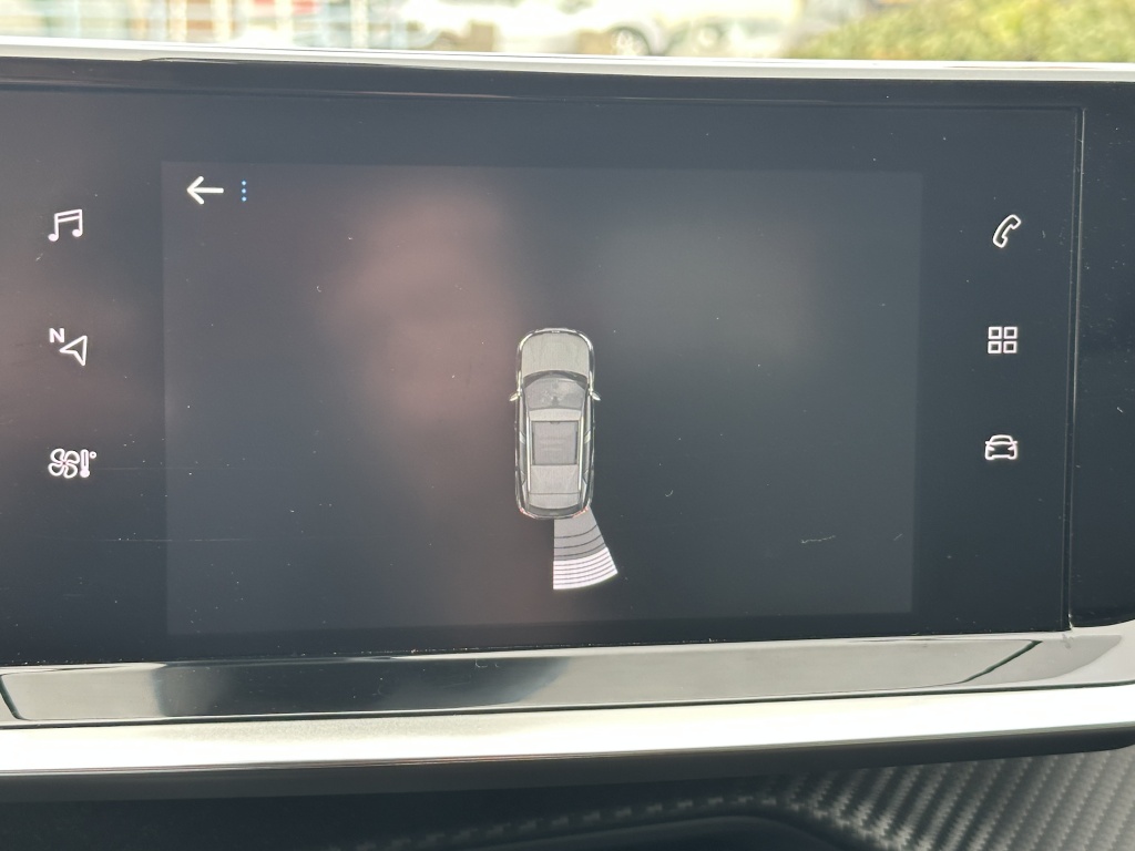 Peugeot 2008 Peugeot 2008 1.2 Allure | CarPlay | Cruise | Climate | All Season