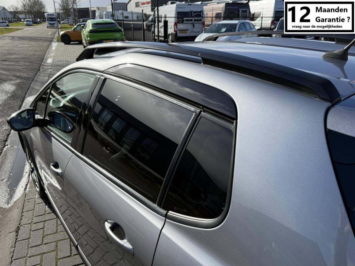 Peugeot 2008 Peugeot 2008 1.2 PureTech Active AUTOMAAT Gt Line 1/2 leder