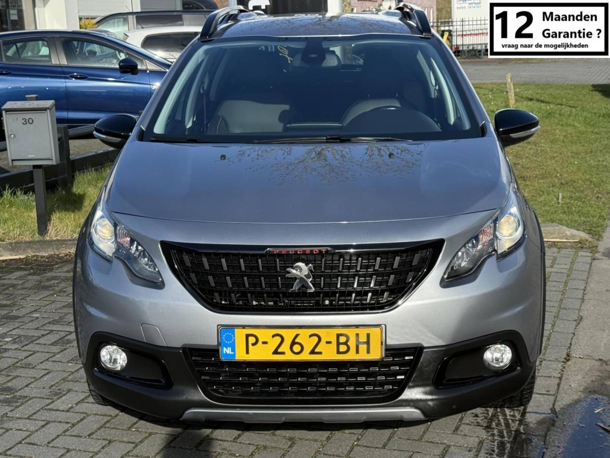 Peugeot 2008 Peugeot 2008 1.2 PureTech Active AUTOMAAT Gt Line 1/2 leder