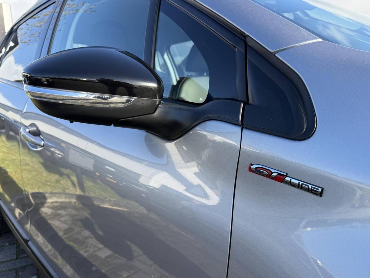 Peugeot 2008 Peugeot 2008 1.2 PureTech Active AUTOMAAT Gt Line 1/2 leder