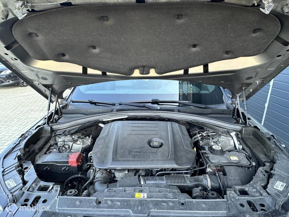 Land Rover Range Rover Velar Land Rover Range Rover Velar 2.0 I4 AWD R-Dynamic HSE