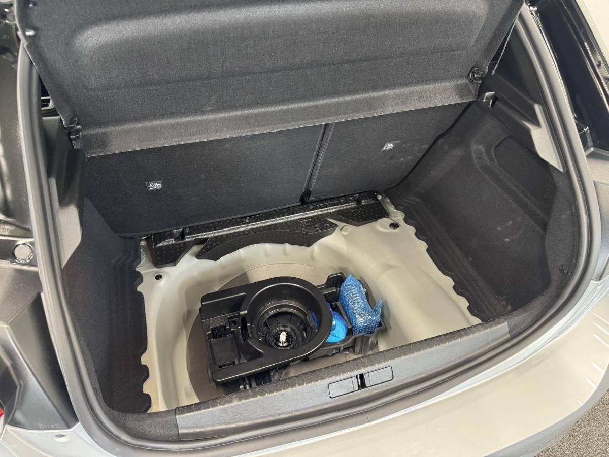 Opel Corsa Opel Corsa 1.2 Turbo Hybrid 100pk GS Automaat Navigatie Apple Carplay/Android Auto Camera Parkeersensoren Cruise Control Dodehoek assistent Airco Lichtmetalen velgen Virtual Cockpit Getinte ramen