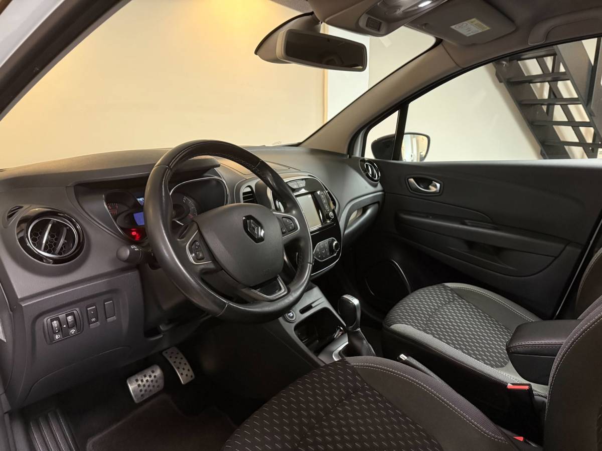 Renault Captur Renault Captur 1.3 TCe Intens *Automaat* Trekhaak|Camera|Navi|DAB|Parelmoer