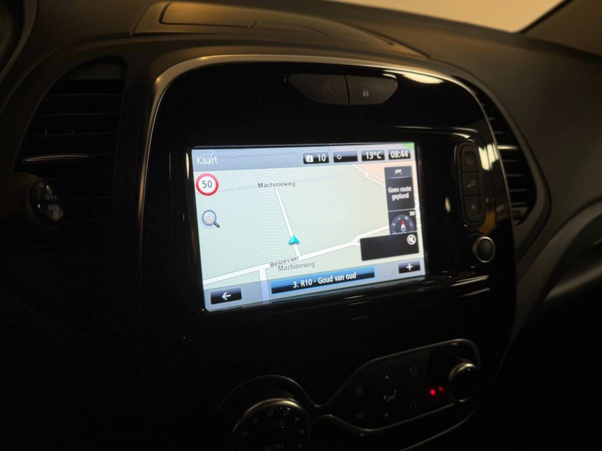 Renault Captur Renault Captur 1.3 TCe Intens *Automaat* Trekhaak|Camera|Navi|DAB|Parelmoer