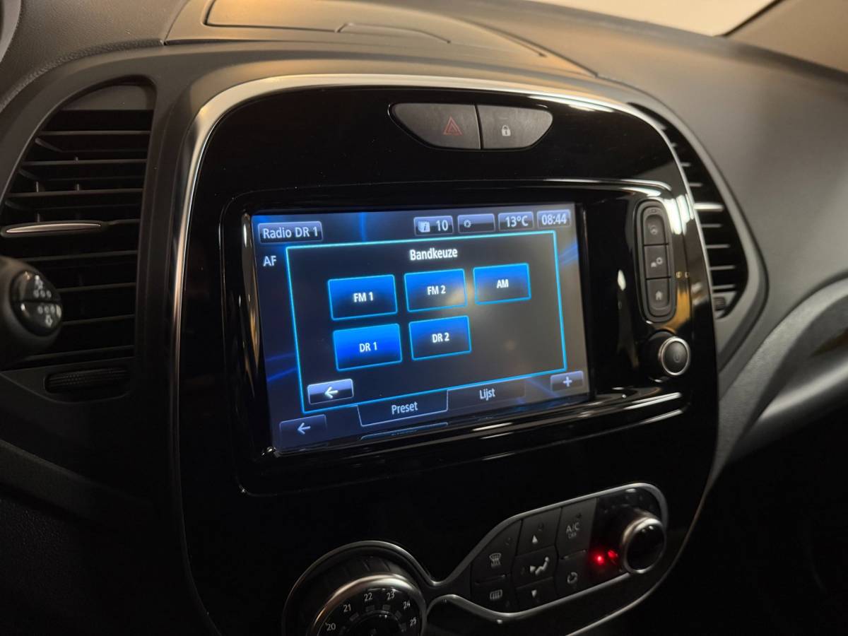 Renault Captur Renault Captur 1.3 TCe Intens *Automaat* Trekhaak|Camera|Navi|DAB|Parelmoer