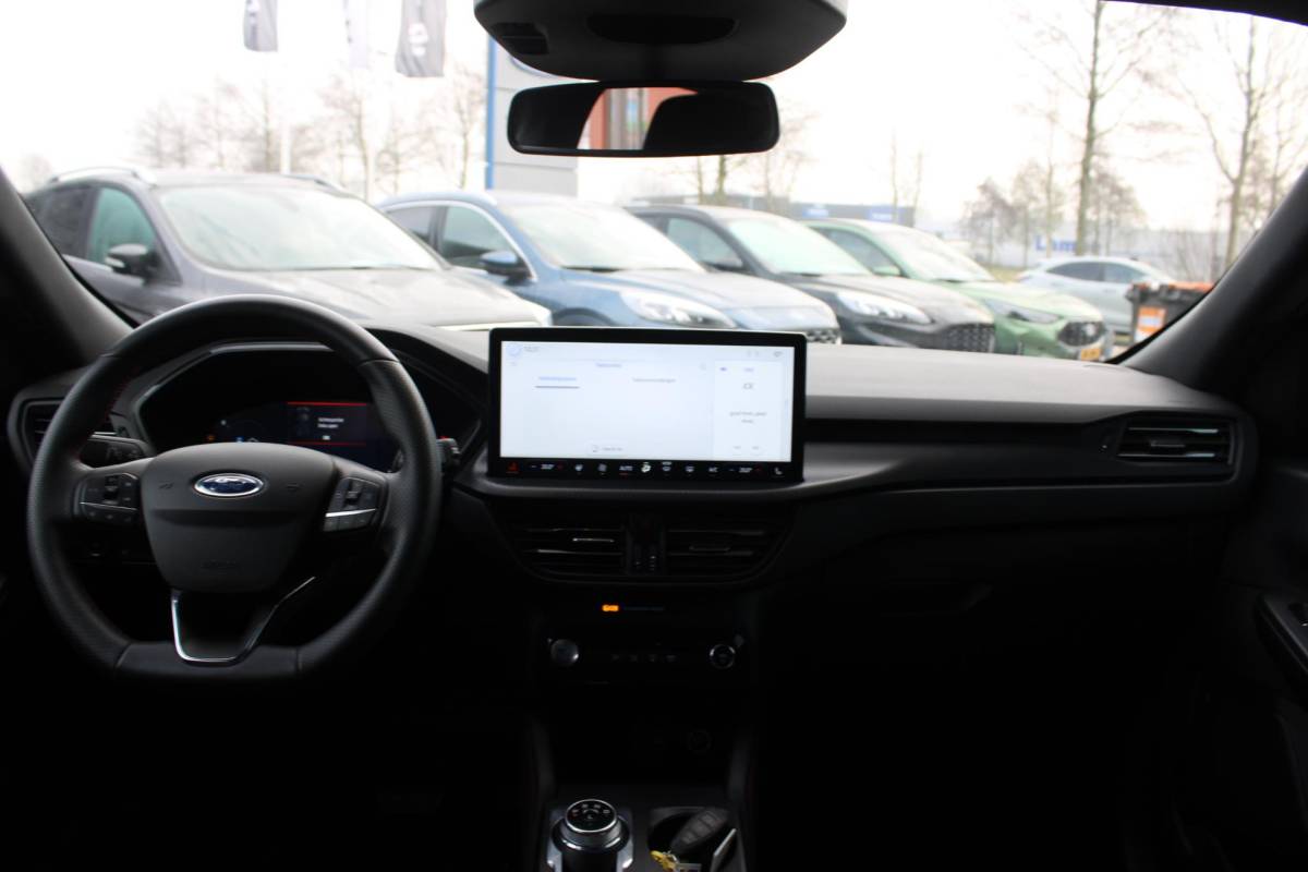 Ford Kuga Ford Kuga 2.5 FHEV ST-Line 190pk | Winterpack | Achteruitrijcamera | SYNC 4 Navigatie | All Weatherbanden | Geen stekker nodig