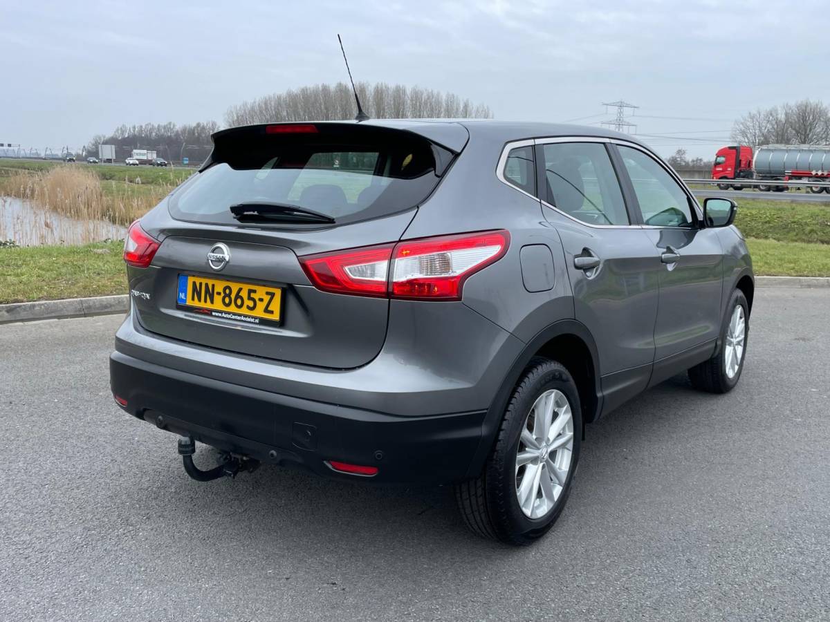 Nissan QASHQAI Nissan Qashqai 1.2 Acenta, Trekhaak, Navi, Cruise/Climate control, Elektr ramen, Bluetooth, Pdc, 2e eig afk, Geen import, Nap!