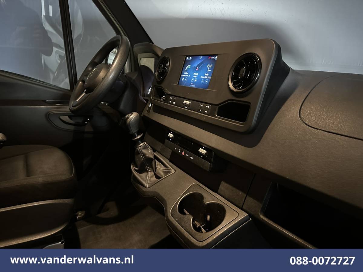 Mercedes-Benz Sprinter Mercedes-Benz Sprinter 314 CDI 143pk L3H2 Euro6 Airco | Camera | Navigatie | Apple Carplay | Android Auto Parkeersensoren