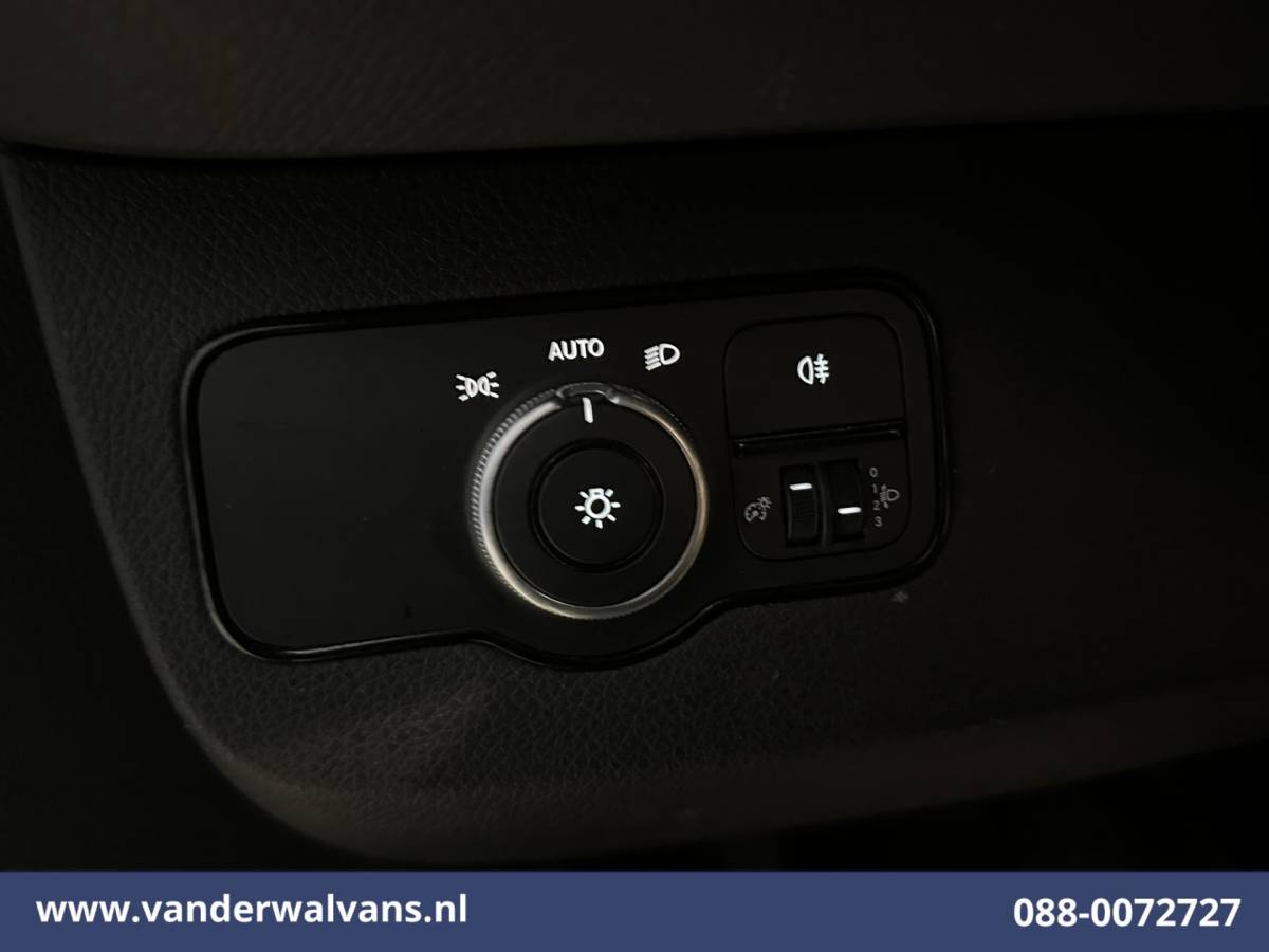 Mercedes-Benz Sprinter Mercedes-Benz Sprinter 314 CDI 143pk L3H2 Euro6 Airco | Camera | Navigatie | Apple Carplay | Android Auto Parkeersensoren