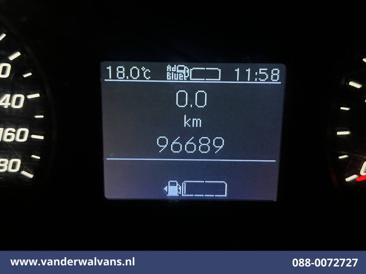 Mercedes-Benz Sprinter Mercedes-Benz Sprinter 314 CDI 143pk L3H2 Euro6 Airco | Camera | Navigatie | Apple Carplay | Android Auto Parkeersensoren