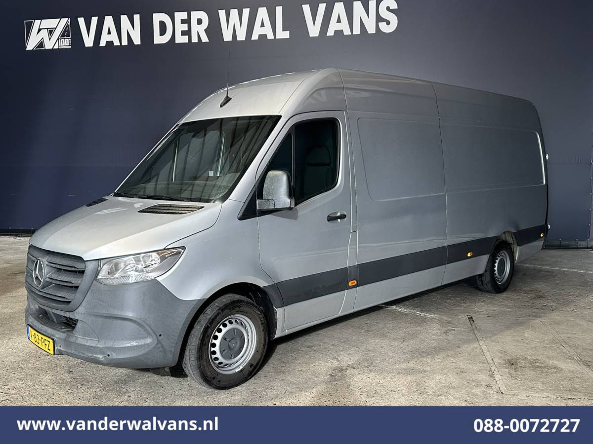 Mercedes-Benz Sprinter Mercedes-Benz Sprinter 314 CDI 143pk L3H2 Euro6 Airco | Camera | Navigatie | Apple Carplay | Android Auto Parkeersensoren