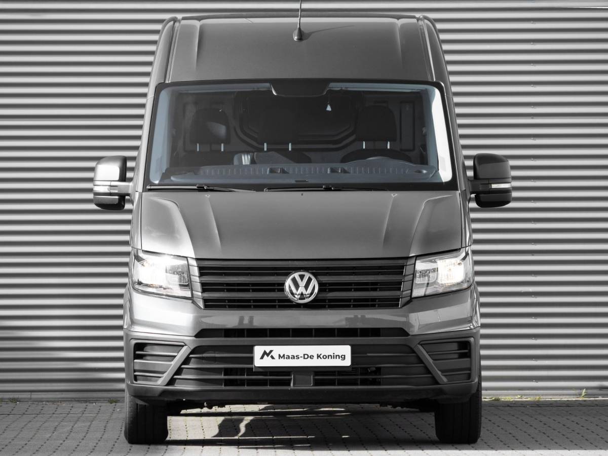 Volkswagen Crafter Volkswagen Crafter 30 2.0 TDI 140pk DSG L3H3 Trendline · Camera · Trekhaak · Side Bars · Cruise Control · Apple/Android Car Play · DAB Radio · Garantie t/m 04-09-2028 of 120.000km
