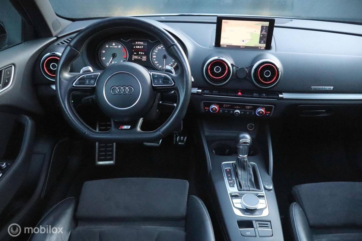 Audi S3 Audi S3 2.0 TFSI aut quattro 300pk Pro Line + | pano | LED