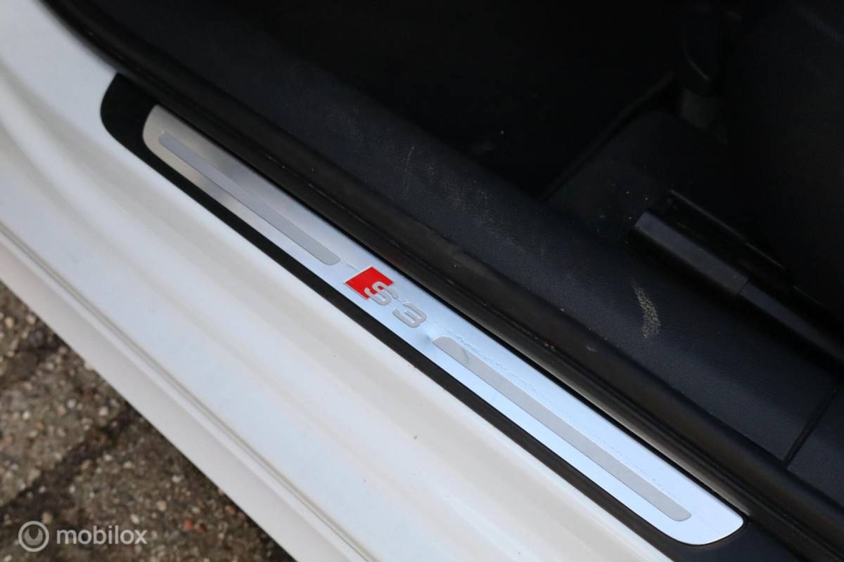 Audi S3 Audi S3 2.0 TFSI aut quattro 300pk Pro Line + | pano | LED